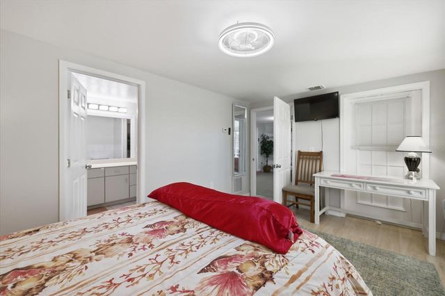 134 PADDINGTON ROAD, Venice, FL 34293