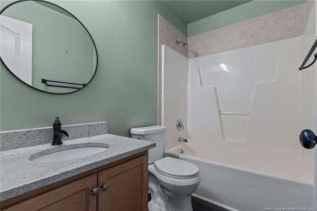 4404 Jockey Whip Lane, Parkton, NC 28371