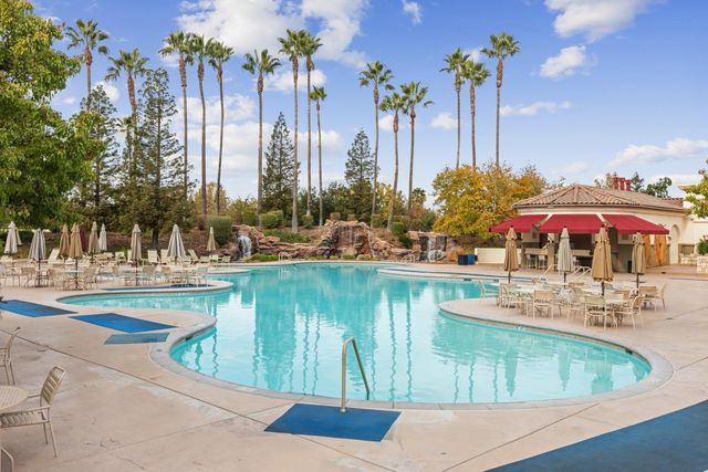 190 Belfont Cir, Sacramento, CA 95835