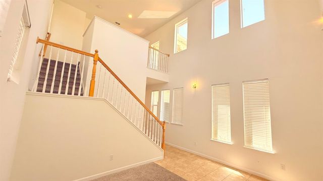 190 Belfont Cir, Sacramento, CA 95835