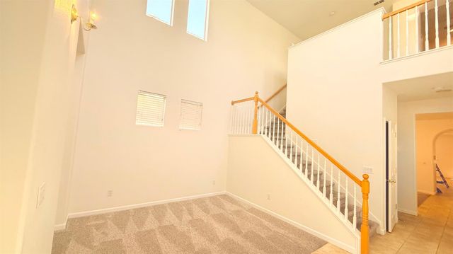 190 Belfont Cir, Sacramento, CA 95835