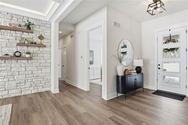 347 Rumford Road, Greece, NY 14626