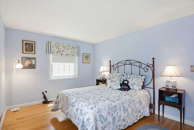 19 Glen Dr, Peabody, MA 01960