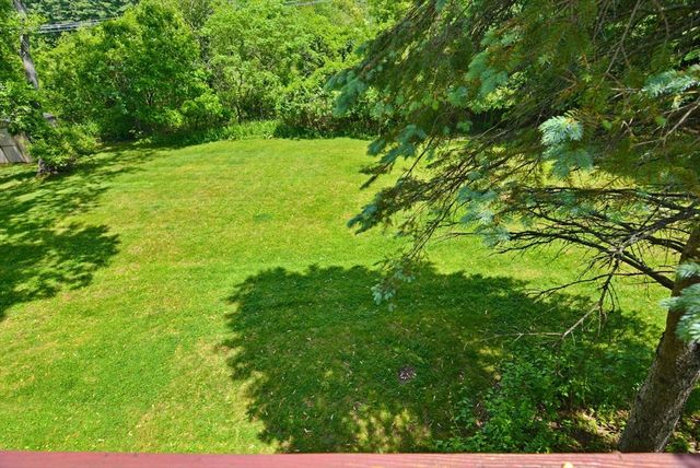 19 Glen Dr, Peabody, MA 01960