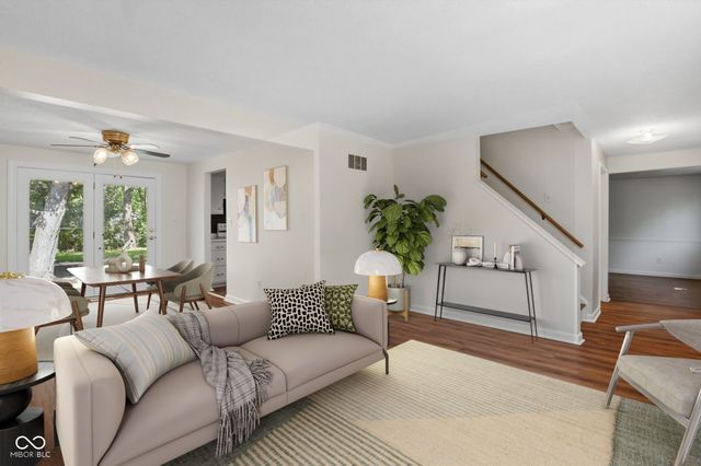 9222 Allisonwood Drive, Indianapolis, IN 46250