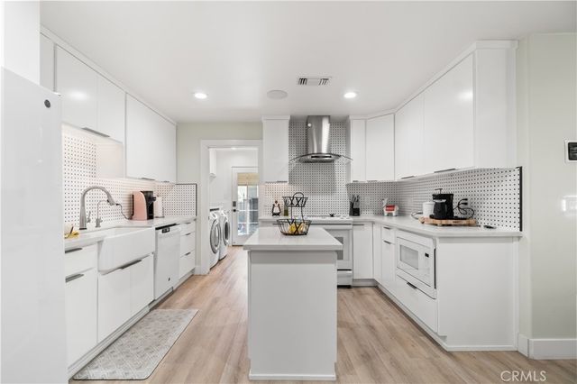 10621 Pico Vista, Downey, CA 90241