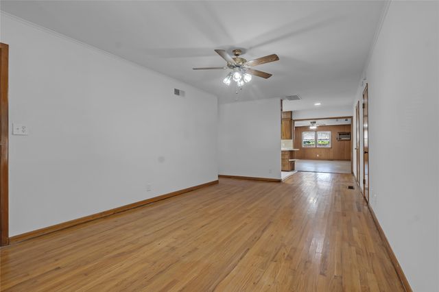 339 S 91st East Avenue, Tulsa, OK 74112