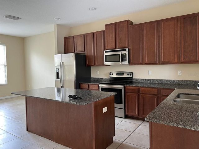 822 CALLISTA CAY LOOP, Tarpon Springs, FL 34689