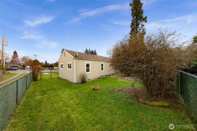 222 W Marilyn Avenue, Everett, WA 98204