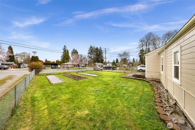 222 W Marilyn Avenue, Everett, WA 98204