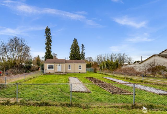 222 W Marilyn Avenue, Everett, WA 98204