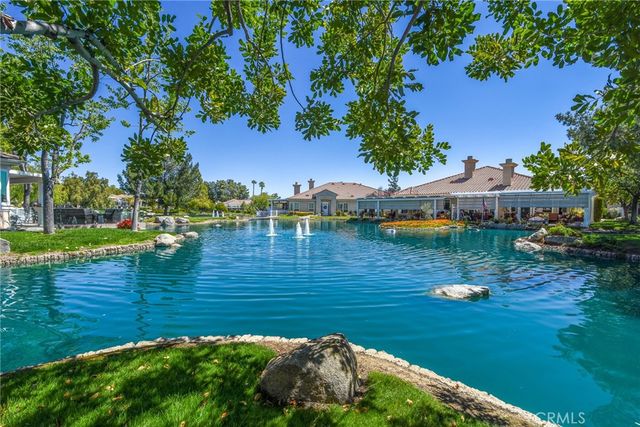 38749 Muirfield Drive, Murrieta, CA 92562