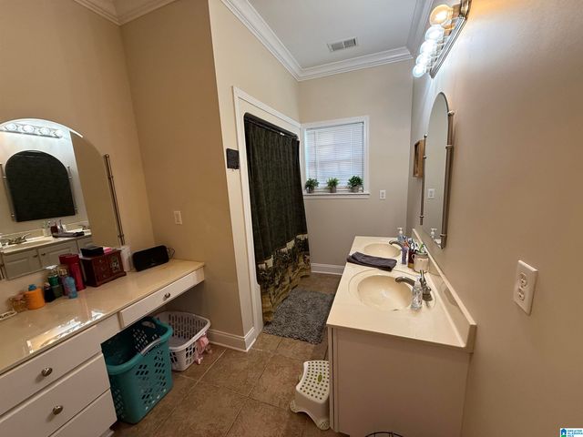 589 UNIVERSITY WAY, Centreville, AL 35042