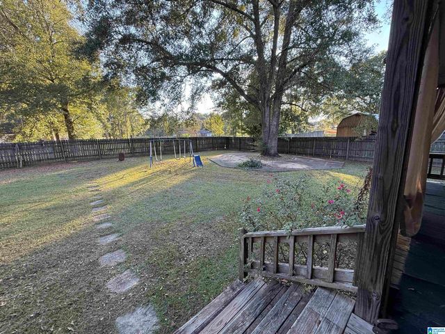 589 UNIVERSITY WAY, Centreville, AL 35042