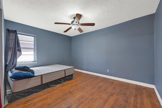 709 Queens Road, Pasadena, TX 77502