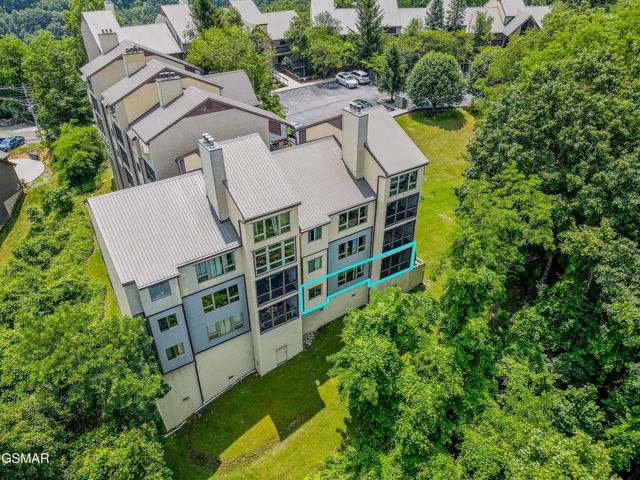 1130 Ski View Drive, Gatlinburg, TN 37738