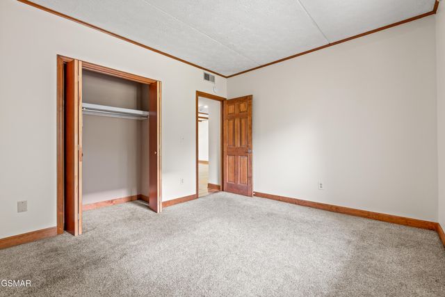 1130 Ski View Drive, Gatlinburg, TN 37738