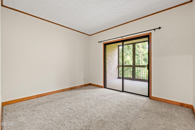 1130 Ski View Drive, Gatlinburg, TN 37738