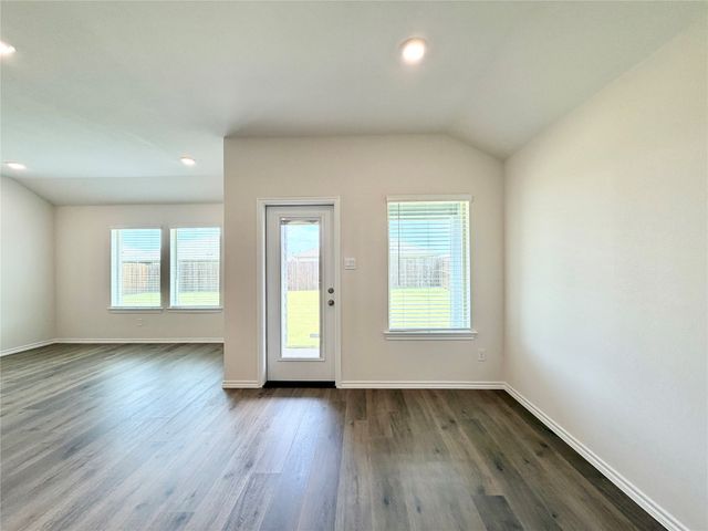 513 Barlow Drive, Caddo Mills, TX 75135