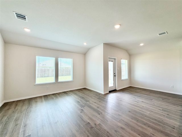 513 Barlow Drive, Caddo Mills, TX 75135