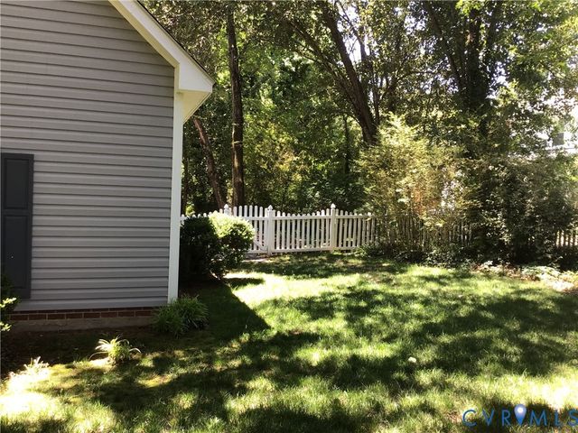 2312 Victoria Crossing Ln, Midlothian, VA 23113