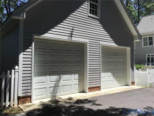 2312 Victoria Crossing Ln, Midlothian, VA 23113