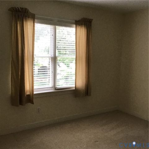 2312 Victoria Crossing Ln, Midlothian, VA 23113