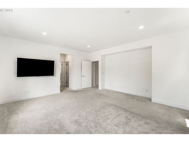 4033 Nw 60TH Cir, Camas, WA 98607