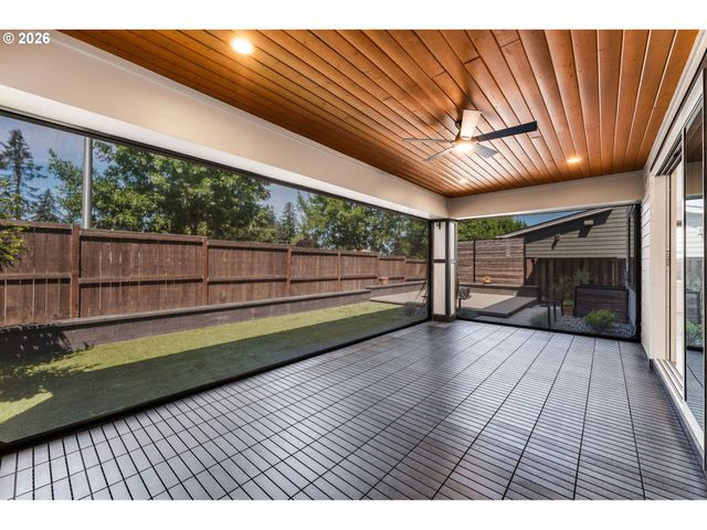 4033 Nw 60TH Cir, Camas, WA 98607