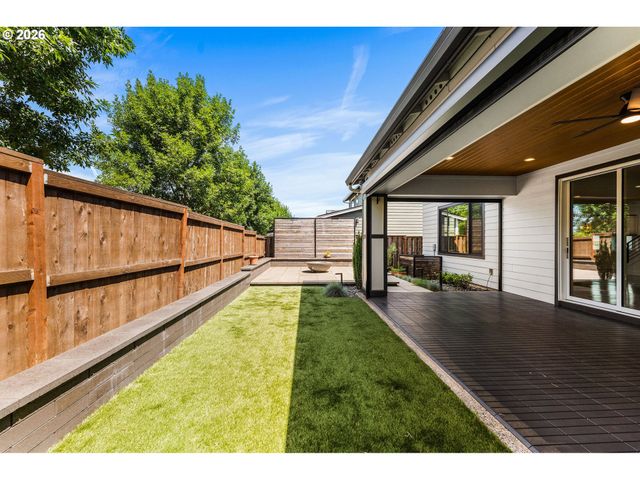 4033 Nw 60TH Cir, Camas, WA 98607