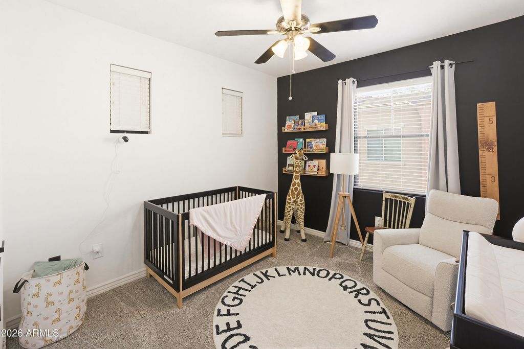 Image 19 of property listing at 3250 W GREENWAY Road 162, Phoenix, AZ 85053