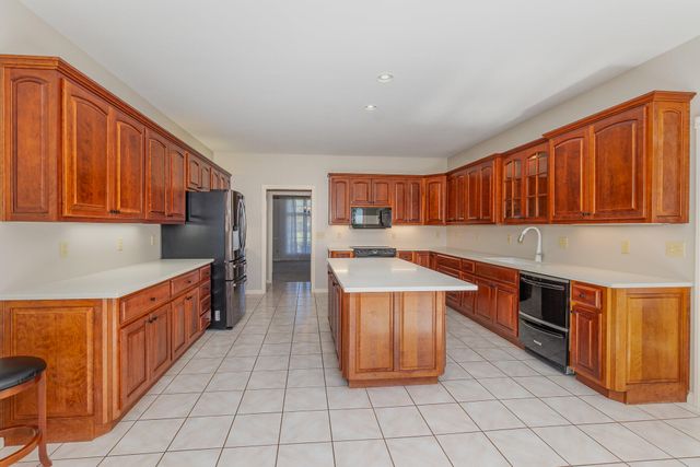 3910 Taft HWY, Dry Ridge, KY 41035