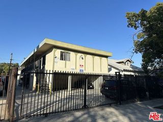 869 W 41st Street, Los Angeles, CA 90037