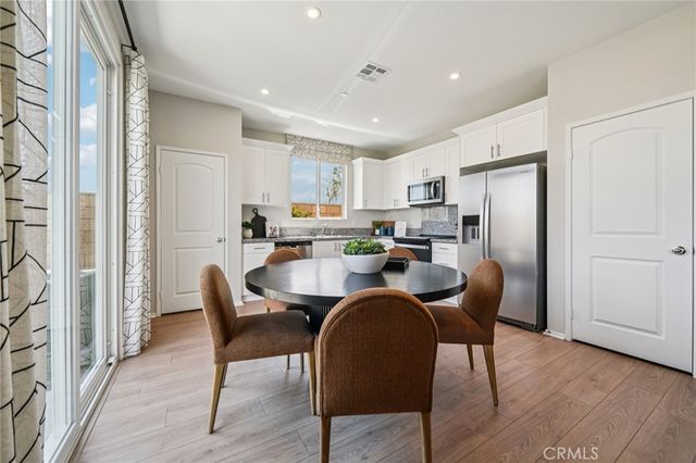 15394 Thundercloud Lane, Victorville, CA 92394