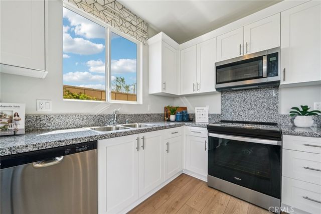 15394 Thundercloud Lane, Victorville, CA 92394