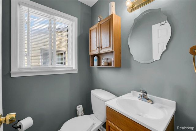 22137 Haskell Street, Taylor, MI 48180