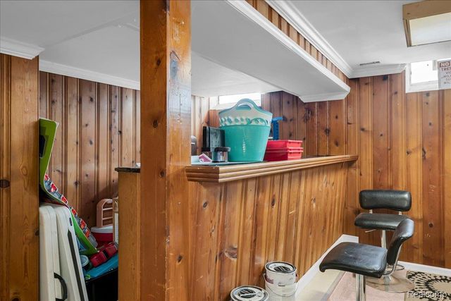 22137 Haskell Street, Taylor, MI 48180