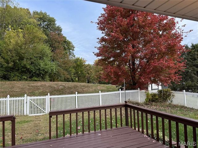 42 Arnold Drive, Dupo, IL 62239