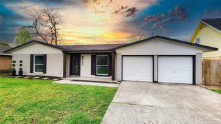 403 Vance Street, League City, TX 77573