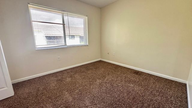 3299 NW 44th Street 2, Oakland Park, FL 33309