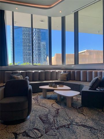 275 1ST AVE S 2007, St Petersburg, FL 33701