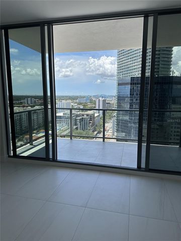 275 1ST AVE S 2007, St Petersburg, FL 33701