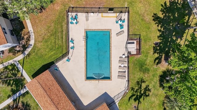 1600 BIG TREE ROAD H5, South Daytona, FL 32119