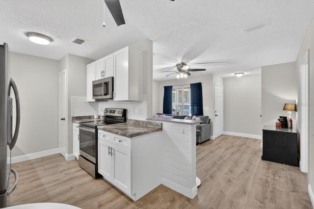 1600 BIG TREE ROAD H5, South Daytona, FL 32119