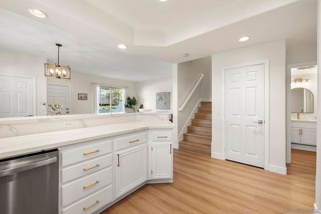1474 Rancho Rose Way 42, Oceanside, CA 92057
