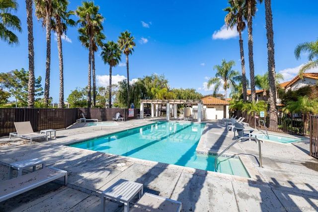 1474 Rancho Rose Way 42, Oceanside, CA 92057