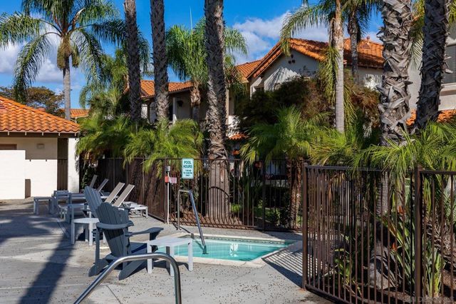 1474 Rancho Rose Way 42, Oceanside, CA 92057