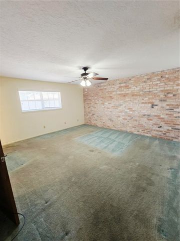 4434 Congressional Dr, Corpus Christi, TX 78413