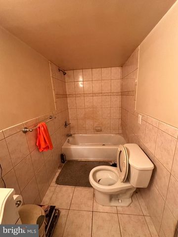 900-902 COTTMAN AVE, Philadelphia, PA 19111
