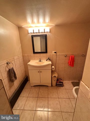 900-902 COTTMAN AVE, Philadelphia, PA 19111
